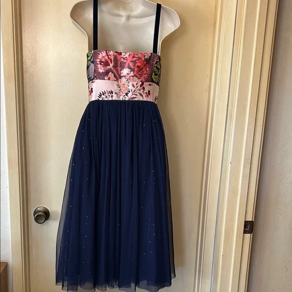Anthropologie Moulinette Soeurs Floral and Navy Tulle Dress size 14 - Picture 8 of 16